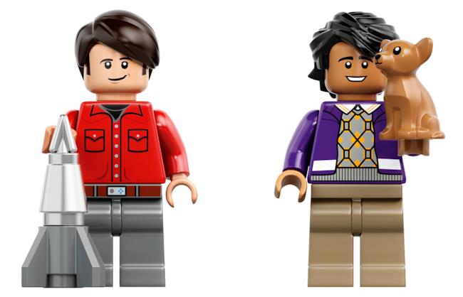 Howard e Raj nel set LEGO di The Big Bang Theory