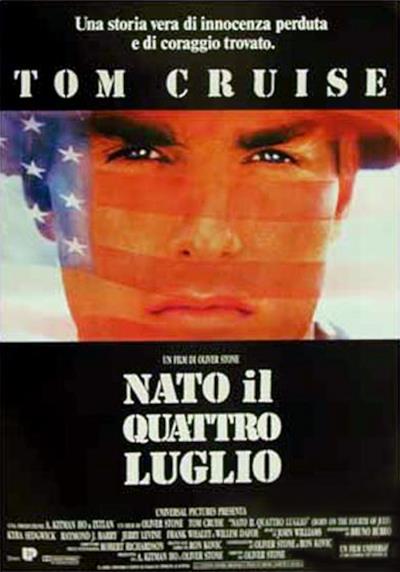 La locandina di Nato il quattro luglio