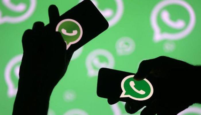 Alcuni utenti di WhatsApp si scambiano dei messaggi