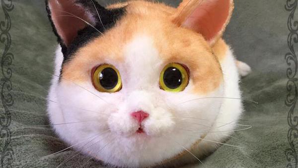 Realistiche e un po' inquietanti, ecco le borse-gattino fatte a mano I gattini-borsa estremamente realistici sono fatti a mano in Giappone
