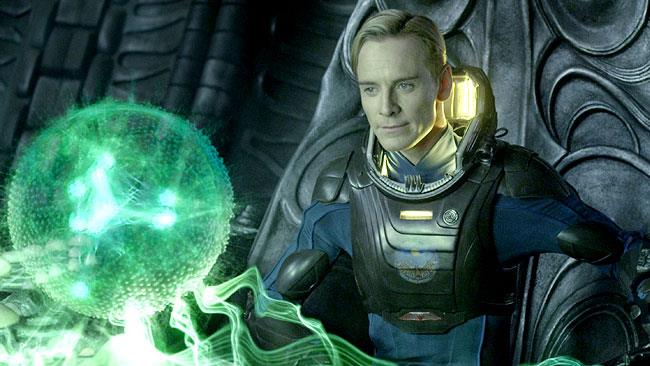 Ridley Scott svela i primi dettagli su Prometheus 2, in arrivo a maggio 2017 David nel primo Prometheus, il cui sequel arriverà nel 2017
