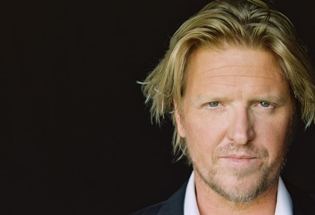 Busey sarà Bruce