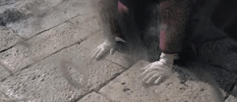 Un'immagine tratta dal live action di Fullmetal Alchemist