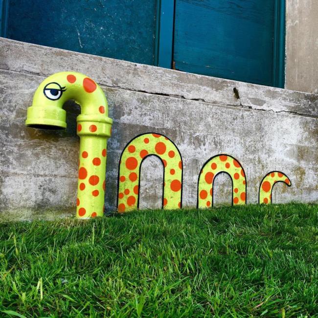 Un serpente disegnato sul muro