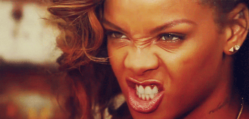 GIF rihanna incazzata