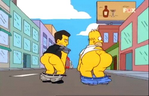 Gif di Homer Simpson e Mel Gibson che mostrano le chiappe