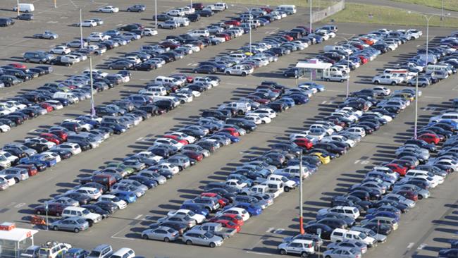 Google Maps attiverà una funzione per ritrovare la tua auto parcheggiata Google Maps ritrova auto parcheggiate