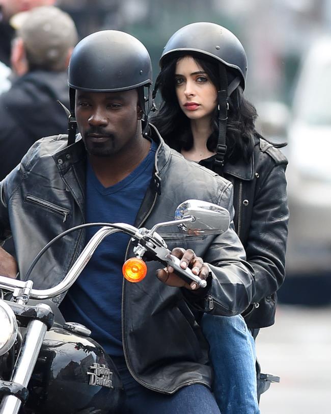 Luke Cage e Jessica Jones nelle serie Netflix