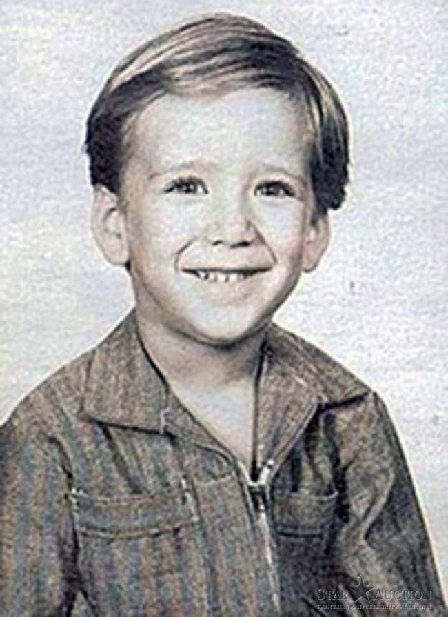 Un'immagine di Nicolas Cage da adolescente