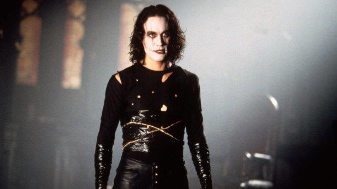 Brandon Lee nel ruolo del Corvo