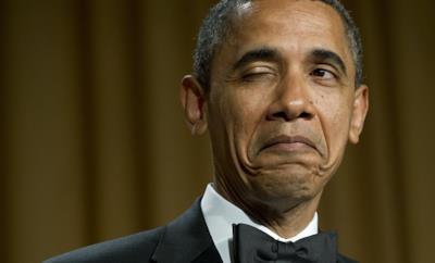 Obama con un'espressione di approvazione