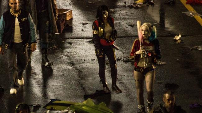 Katana appare la prima volta sul set di Suicide Squad