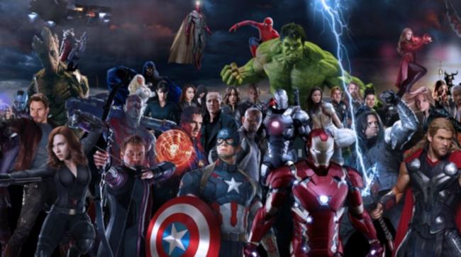 avengers Tutti gli Avengers insieme, uniti per la battaglia finale.