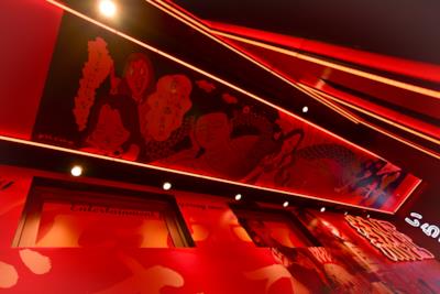 Ecco l'interno del bar giapponese a tema Playboy
