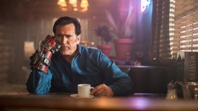 Ash Williams Ash nella serie Ash Vs. Evil Dead