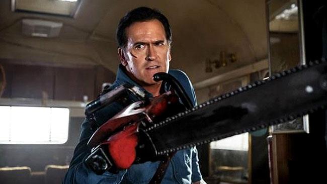 Ash vs Evil Dead sarà pieno di gore, e forse convergerà in una nuova serie di film Bruce Campbell in Ash vs Evil Dead