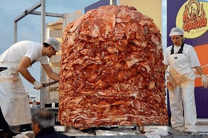 Una montagna di Kebab