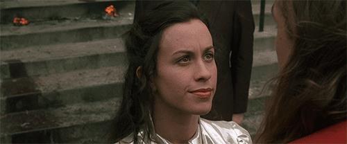 GIF alanis morissette contenta