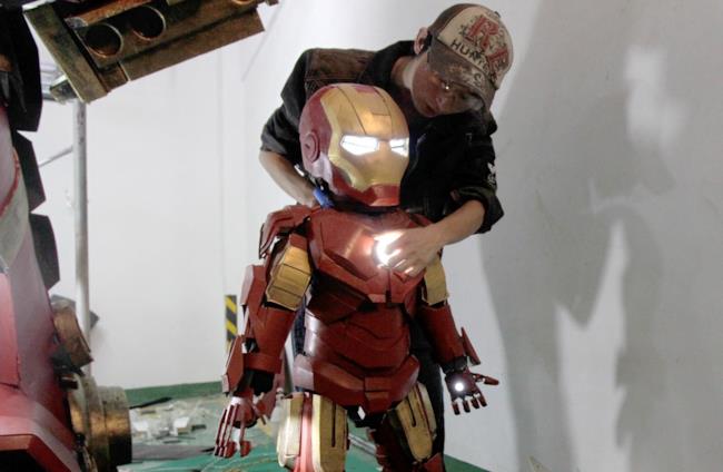 L'armatura di Iron Man in miniatura