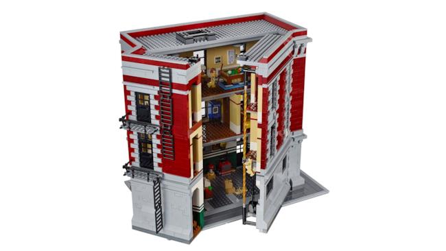 La Caserma LEGO dei Ghostbusters: apertura in corso