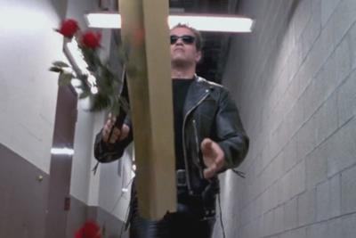 Il Terminator di Schwarzenegger in Terminator 2 - Il giorno del giudizio