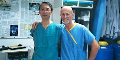 Sergio Canavero e Xiaoping Ren insieme