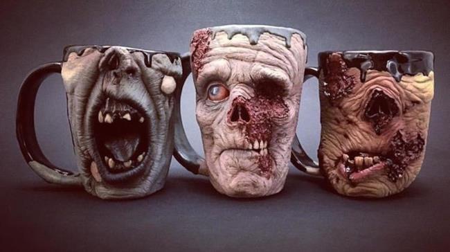 Tazze con facce da zombie per iniziare bene la giornata Nuove tazze per risvegli difficili