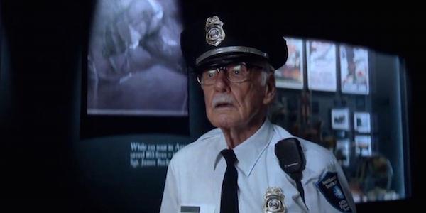 Stan Lee annuncia un nuovo personaggio in Avengers: Infinity War Stan Lee durante un cameo in un un film Marvel