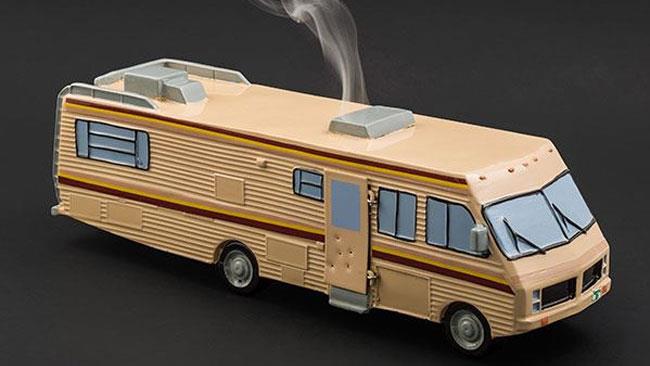 Arriva il porta-incenso di Breaking Bad a forma di camper Il porta-incenso di Breaking Bad