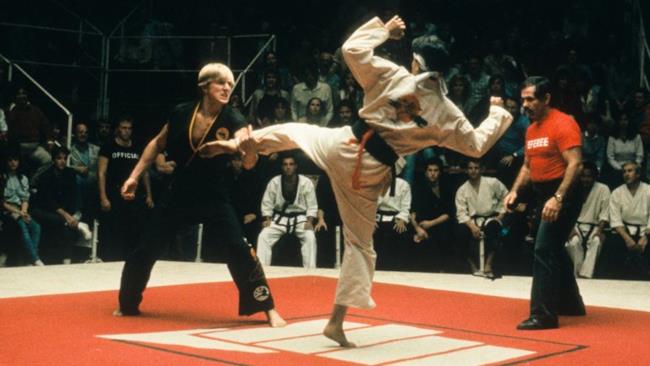 Karate Kid torna con una serie TV sequel Daniel si scontra con Johnny