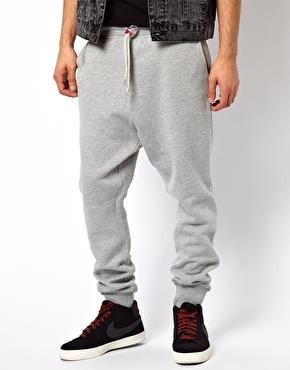 Pantalone con vita bassa