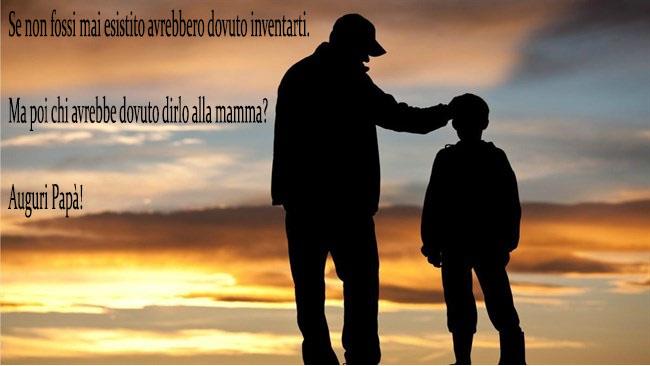 Padre e figlio al tramonto - Immagini da scaricare per la Festa del Papà