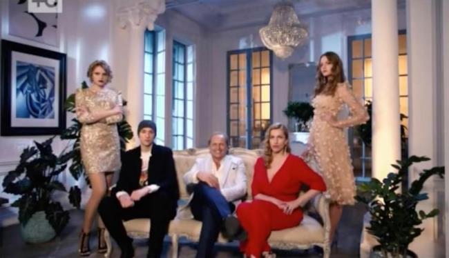 I protagonisti dello show Il magnate russo con i tre figli, giudici del reality