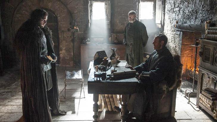 Jon Snow e Stannis Baratheon nella quinta stagione di Game of Thrones
