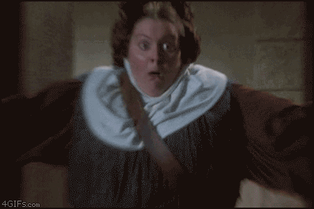 GIF di una persona che urla NOOOO
