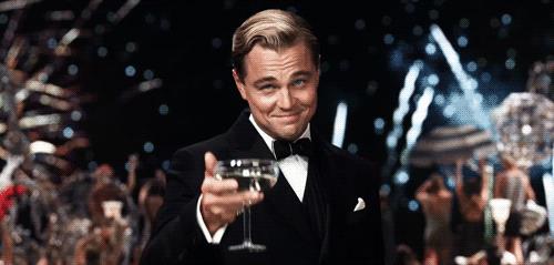GIF Leonardo Di Caprio sorriso