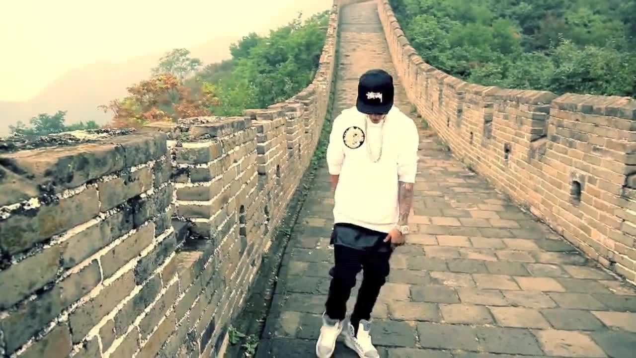 Justin Bieber sulla muraglia cinese