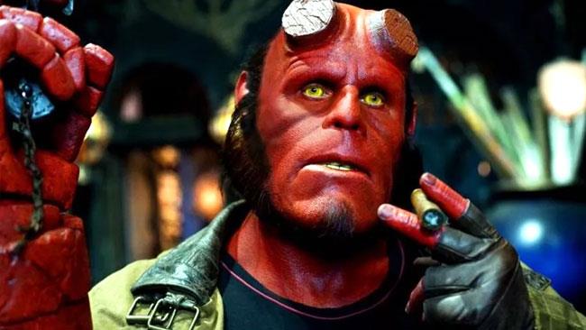 Ron Perlman non vorrebbe tornare sul set di Hellboy, ma la trilogia deve essere finita Ron Perlman in Hellboy