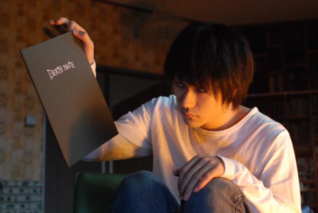 Il ruolo di L nella nuova serie TV su Death Note passa da Ken'ichi Matsuyama a Kento Yamazaki