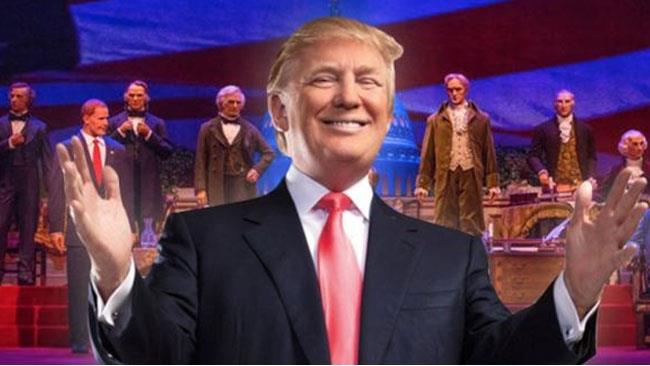 Donald Trump robot è ufficialmente in funzione a Disney World Donald Trump fra gli altri presidenti della The Hall of Presidents
