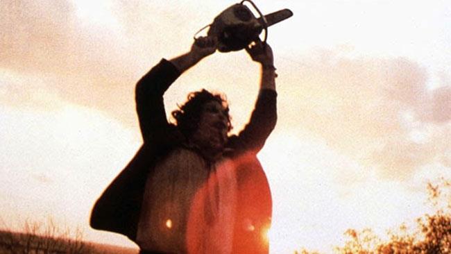 A ottobre uscirà Leatherface, prequel di non aprire quella porta Leatherface in una scena del film Non aprite quella porta