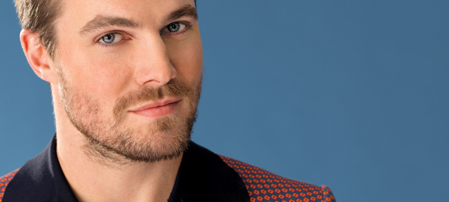 Stephen Amell protagonista di American Ninja Warrior L'attore americano Stephen Amell