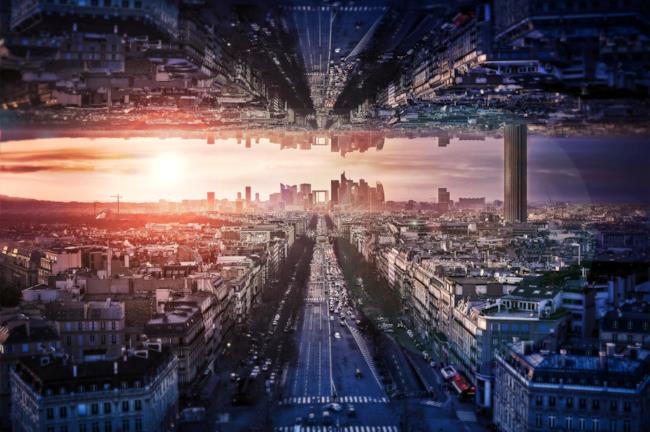 Un'immagine ispirata a Inception di Nolan Foto modificata di una cittadina