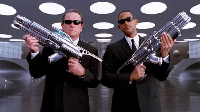 Men in Black, Will Smith non avrebbe dovuto interpretare l'agente J Smith e Jones sono gli agenti J e K