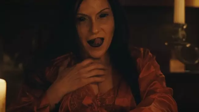 The Wicked Gift Un scena dal film The Wicked Gift