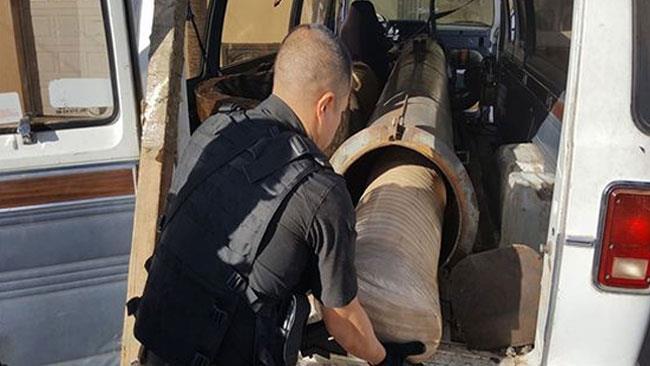 Spacciatori messicani tentano di sparare l'erba in America col bazooka Il bazooka rinvenuto dalle autorità