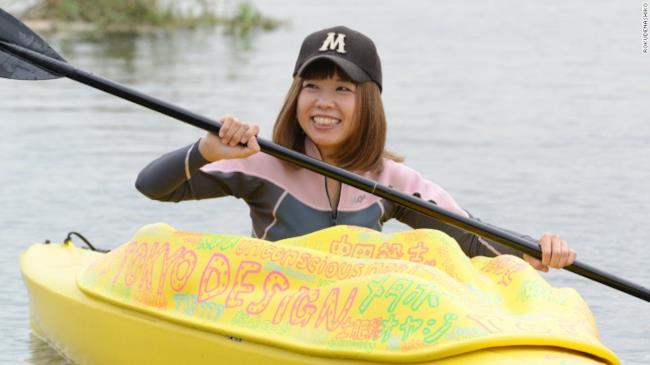 Megumi Igarashi Megumi Igarashi a bordo del kayak