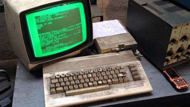 In Polonia un'officina usa ancora un Commodore 64 Commodore 64 ancora in funzione in un'officina polacca