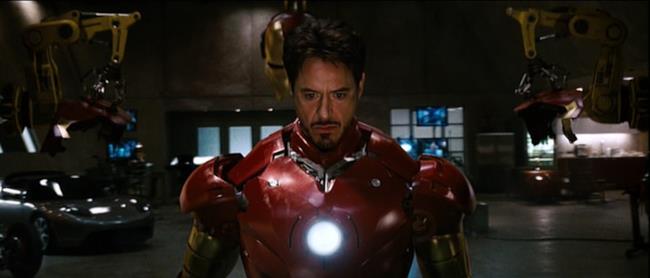 Robert Downey Jr. nei panni di Iron Man