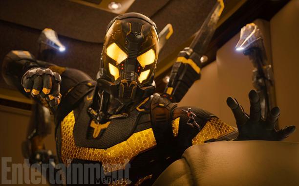 Il costume di Calabrone nel film Ant-Man